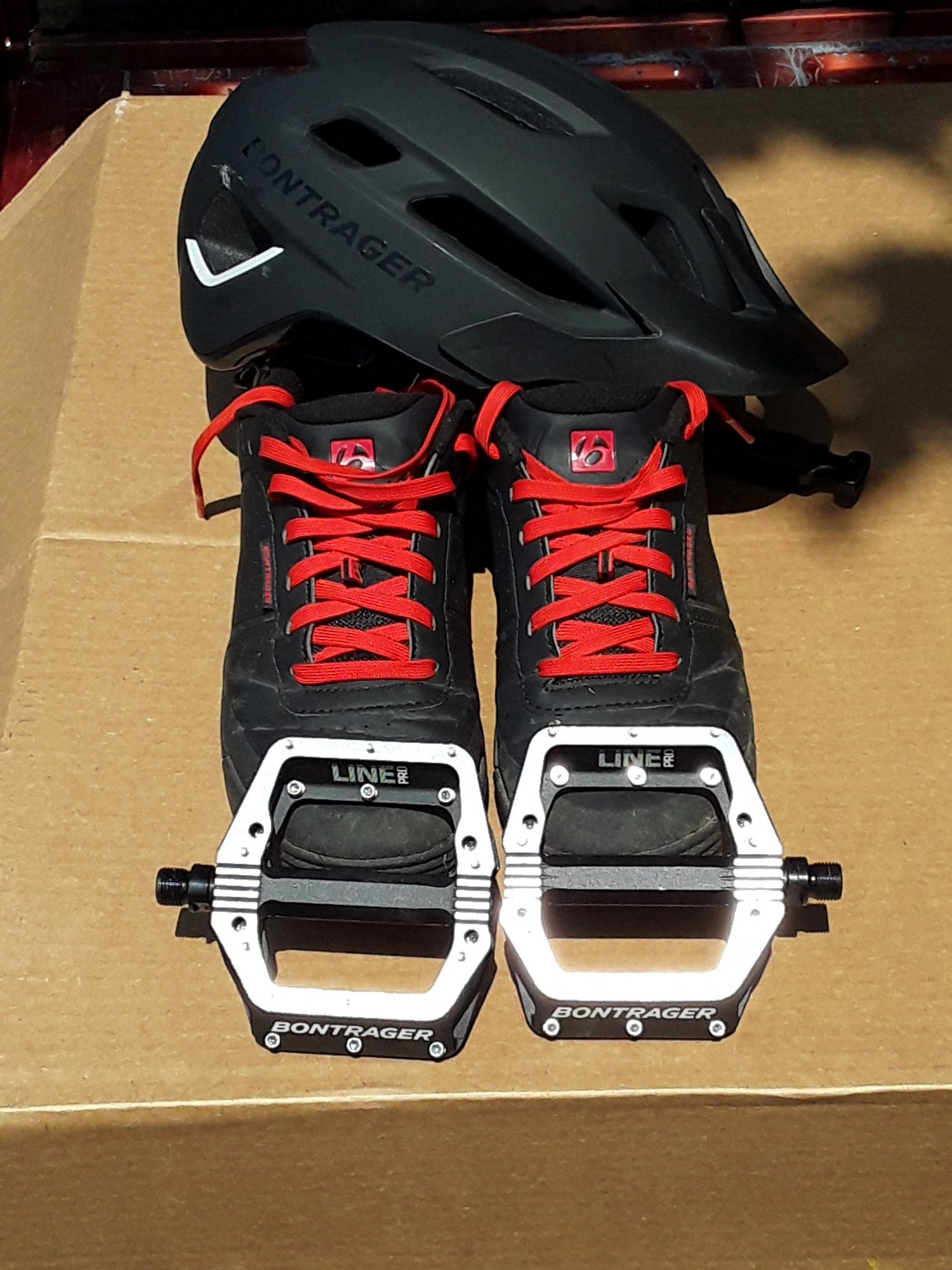 Bontrager’s Trifecta: Helmet, Shoes, and Pedals